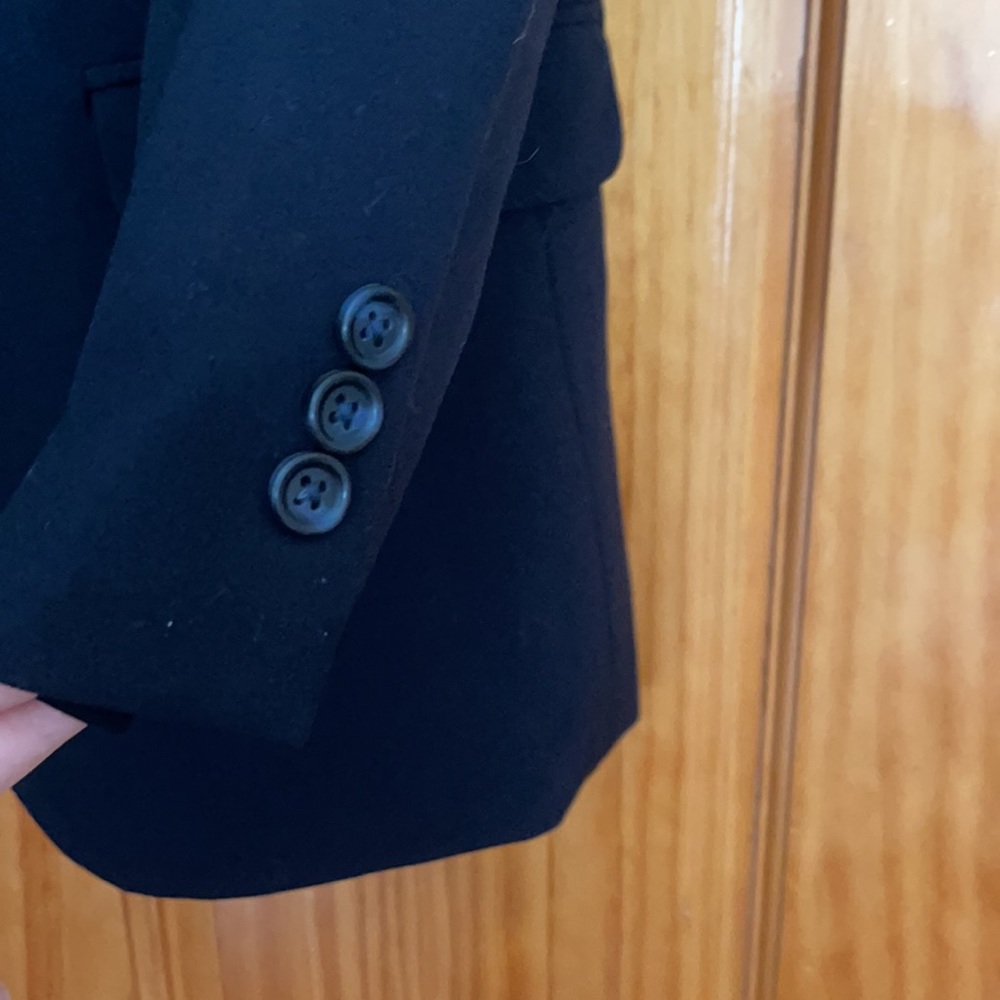 Blazer - Picture 3 of 7